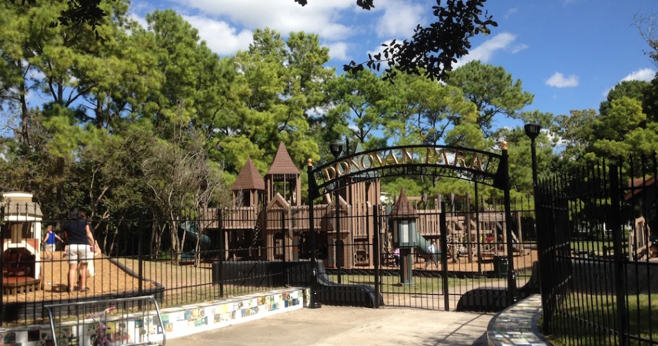 9 Best Gardens and Parks in Houston, TX