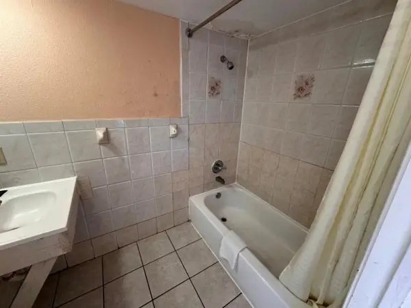 Bestway Inn Main image