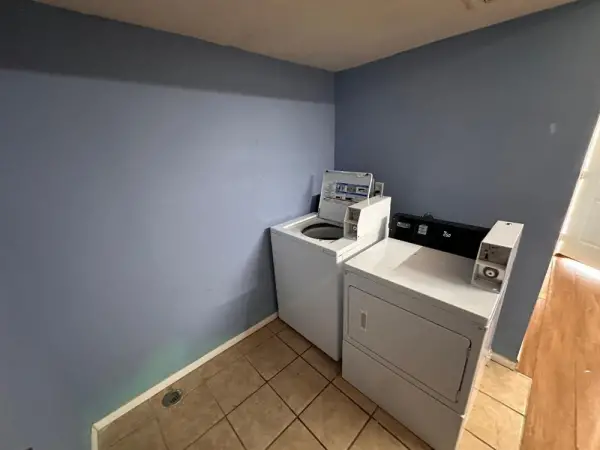 Bestway Inn 4