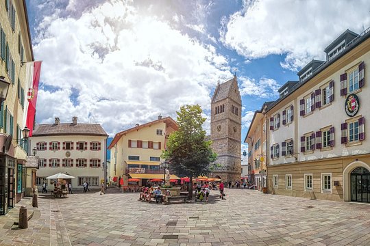 Tour image 9